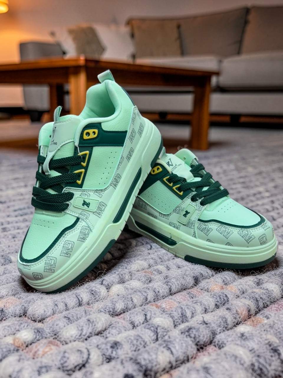 sneaker