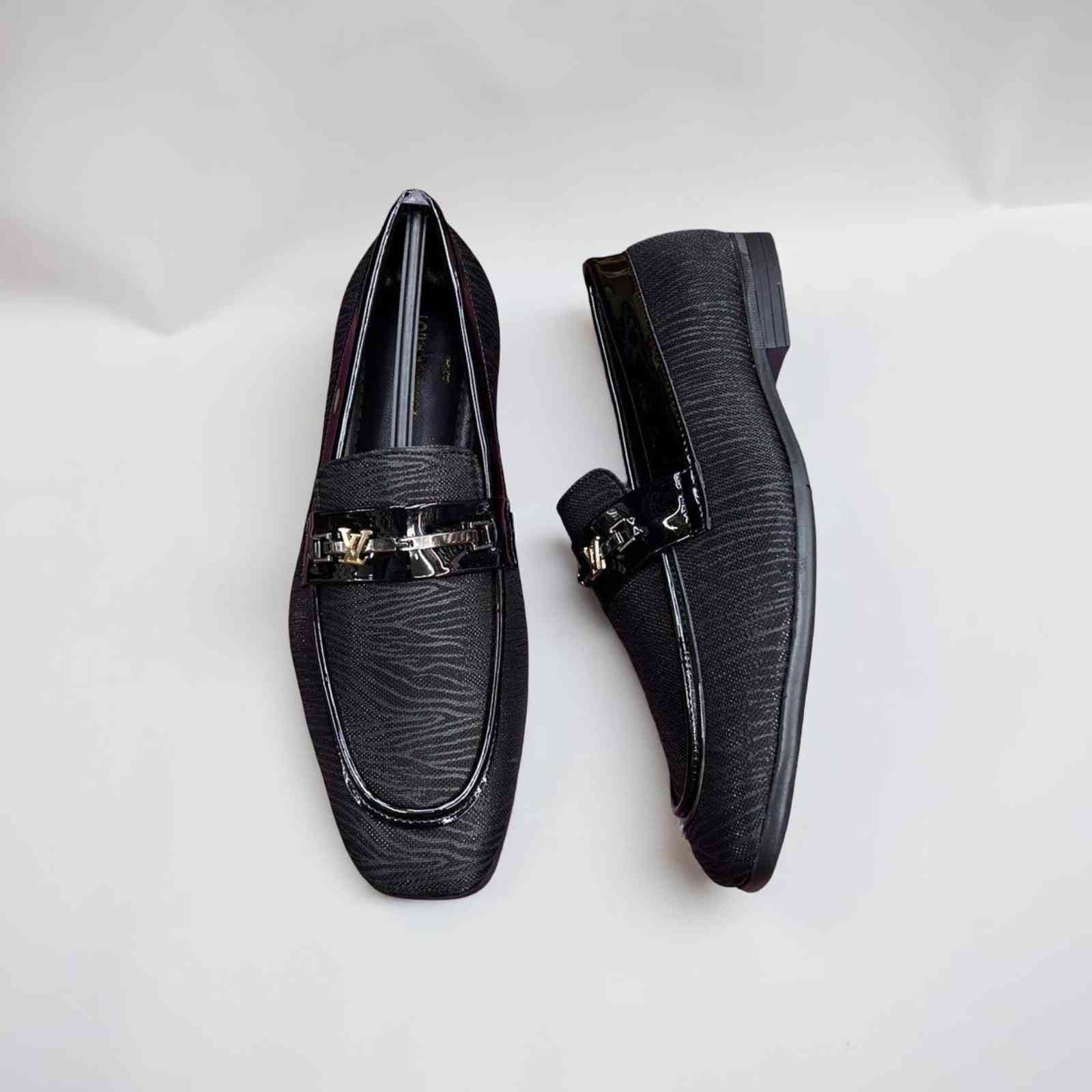 SHINING LOAFER